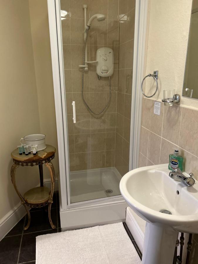 Lucy Cross Guest House Екстер'єр фото